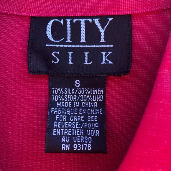 City Silk linen red button down blouse - Picture 5 of 7